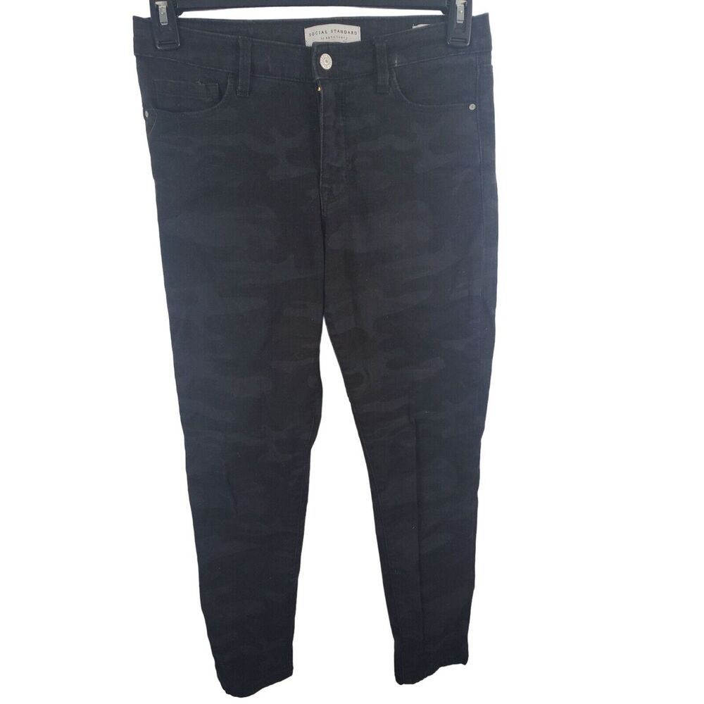 Social Standard By Sanctuary Jeans 6 Womens Ankle Length Skinny Black Camo Print